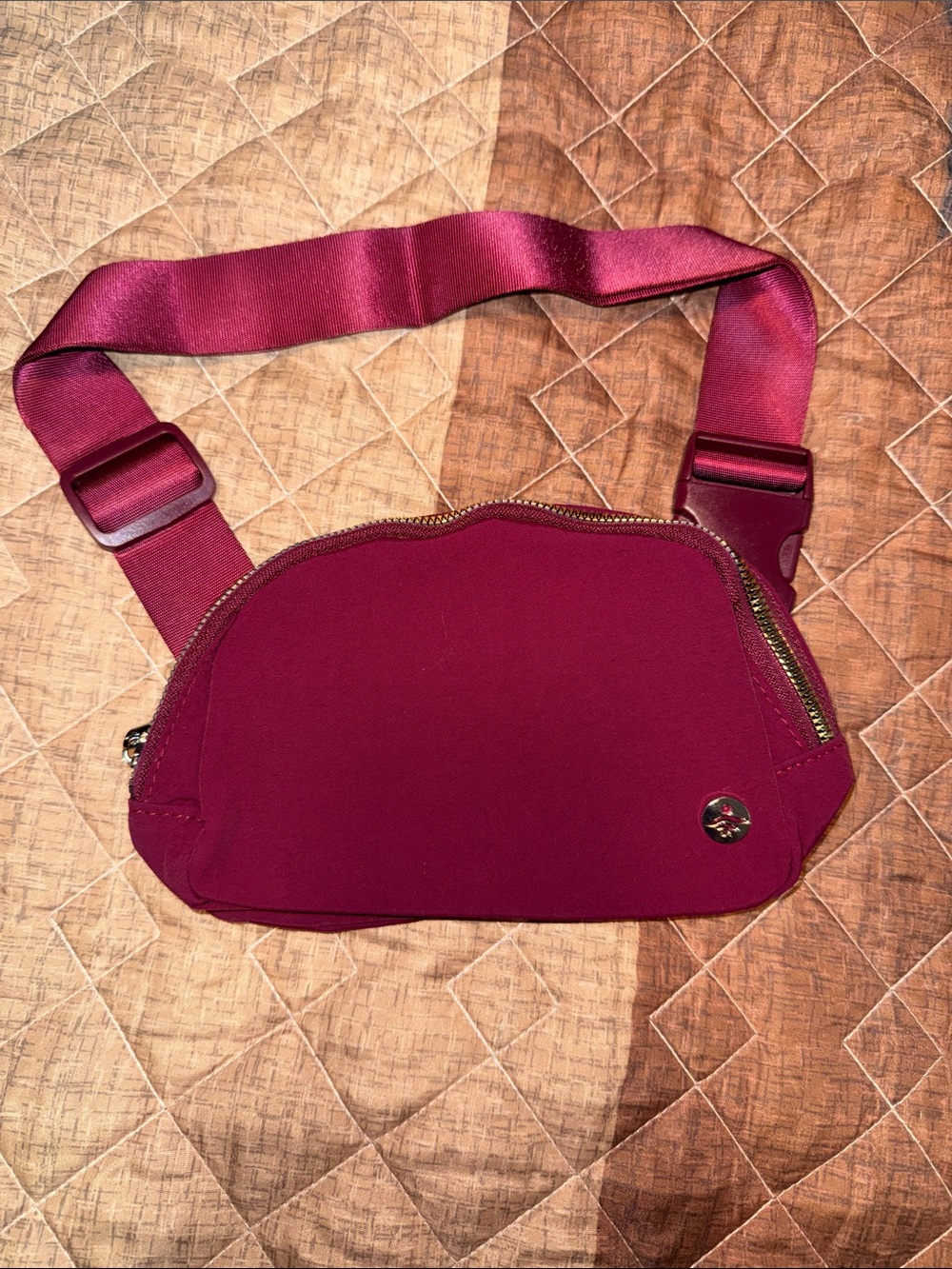 Women's Halara Maroon Crossbody Belt Bag/Fanny Pack